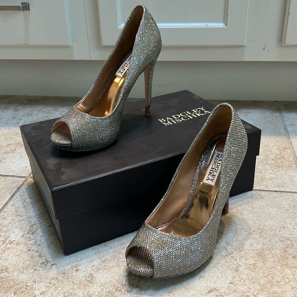 Silver Heels - image 1